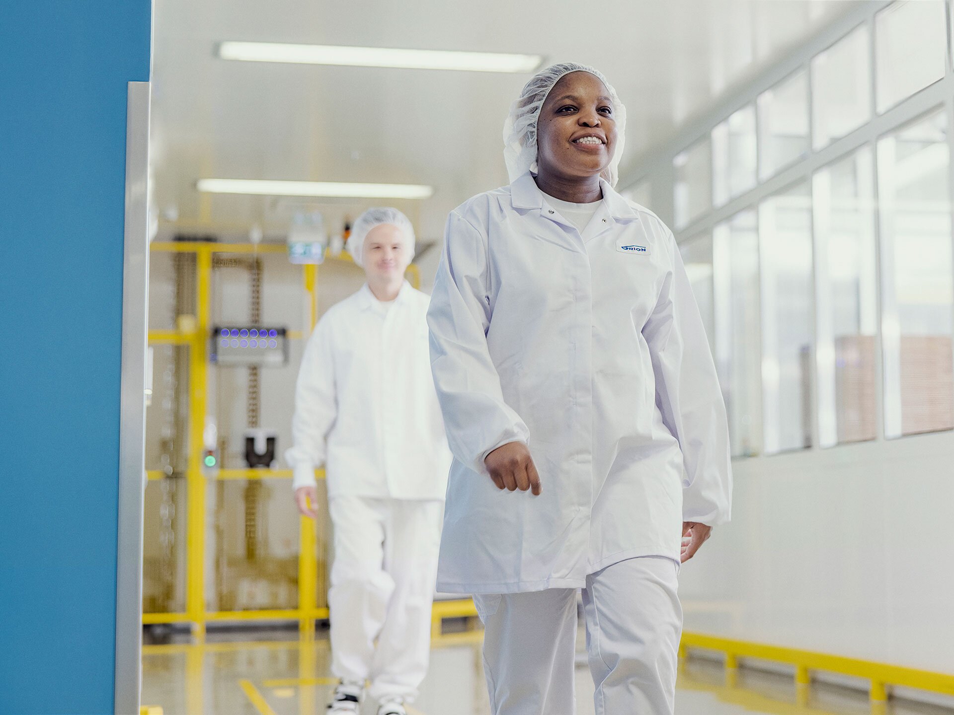orion_research-and-development_personel-walking_2023_6403.jpg