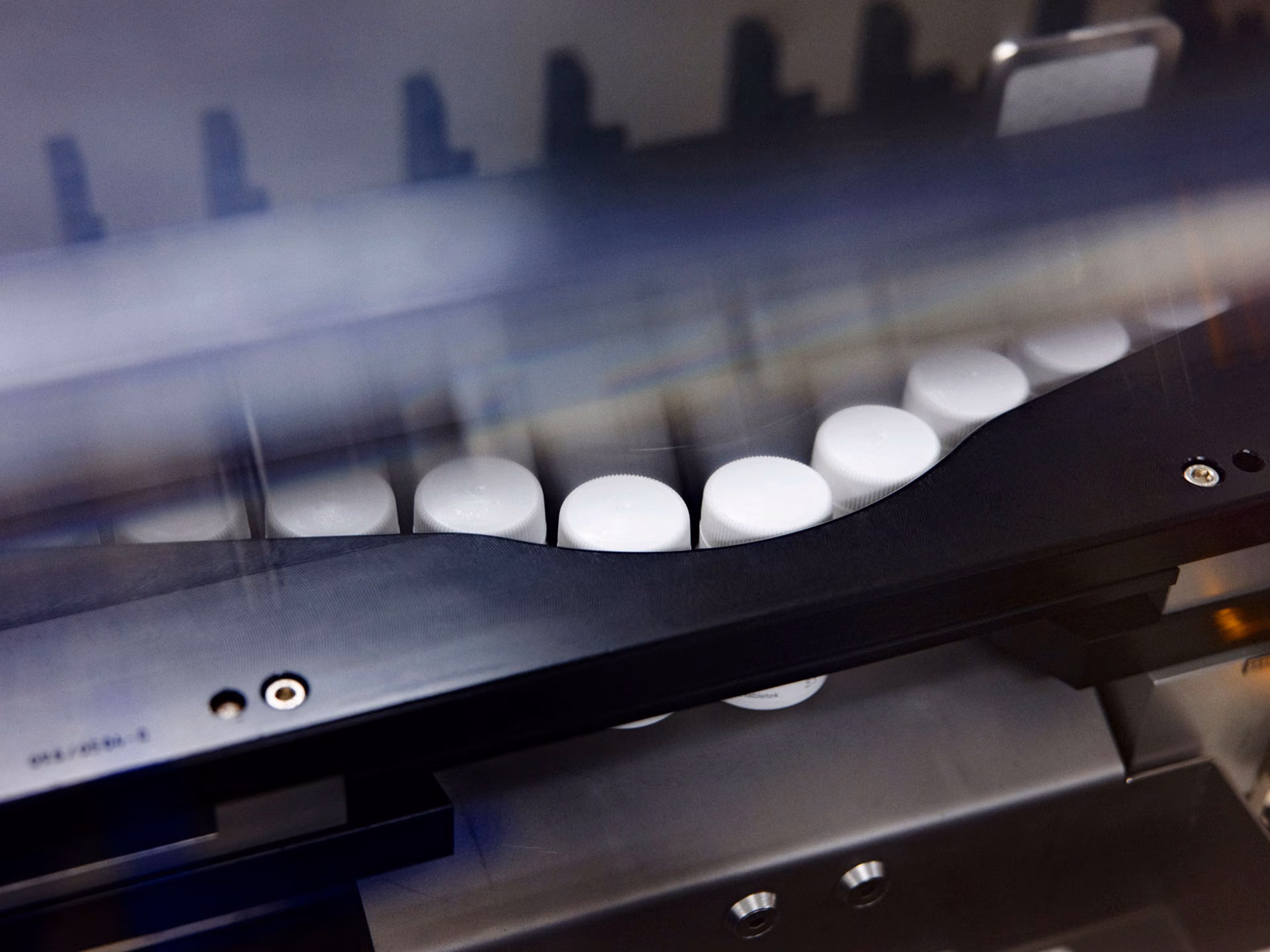 orion_research-and-development_pill-machine_2023_5985.jpg